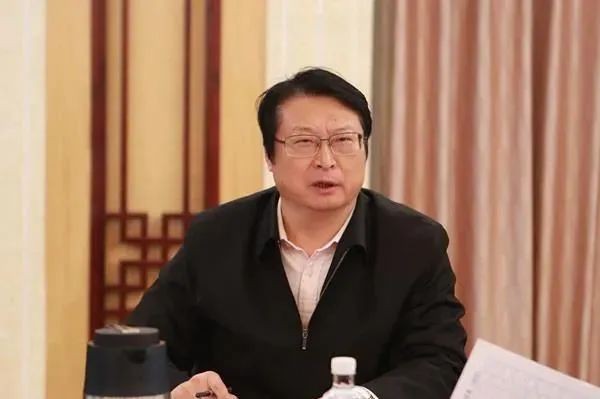 Trung Quốc: rúng động vụ “Tổng chỉ huy đóng tàu sân bay” bị thông báo bắt giữa đêm khuya ảnh 2
