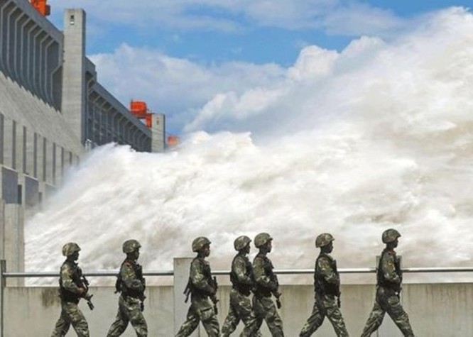 Chuyên gia cảnh báo nguy cơ đập Tam Hiệp bị vỡ, 600 triệu người Trung Quốc sẽ lâm nguy ảnh 7