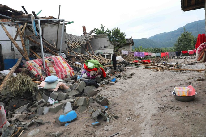27 trong 31 tỉnh Trung Quốc bị lũ lụt, gần 34 triệu người gánh họa, dấy lên lo ngại về đập Tam Hiệp ảnh 3