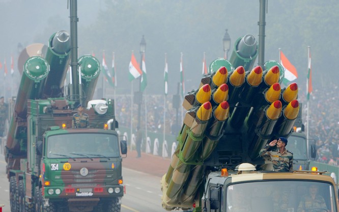 Phóng thử tên lửa chiến thuật mang đầu đạn hạt nhân, báo Ấn Độ tuyên bố nhằm vào Trung Quốc ảnh 3