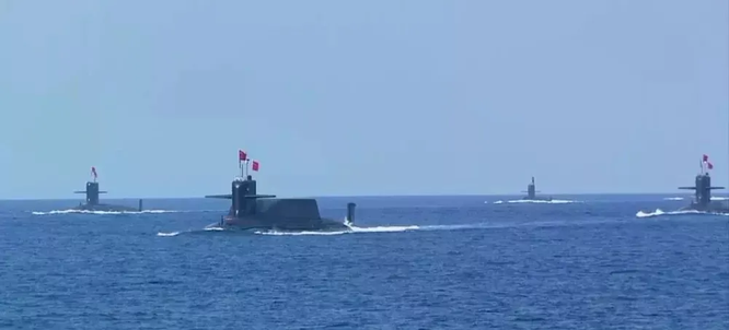 Báo Philippines nghi tàu ngầm Trung Quốc gây ô nhiễm phóng xạ Biển Đông, báo Bắc Kinh đổ lỗi cho Mỹ ảnh 2