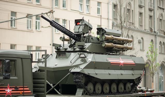 Quan hệ Ukraine – Nga căng thẳng, Nga triển khai robot chiến đấu tới biên giới chuẩn bị tham chiến ảnh 7