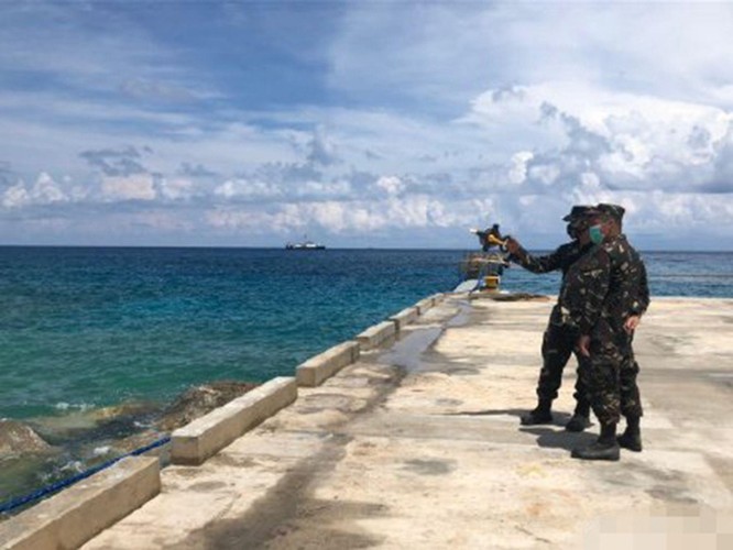 Tổng thống Philippines Duterte: cám ơn Trung Quốc cho vaccine nhưng không nhân nhượng về biển đảo ảnh 2