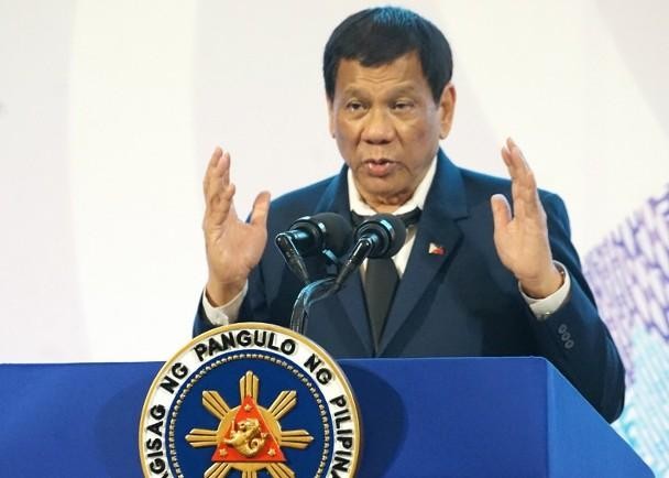 Tổng thống Philippines Duterte: cám ơn Trung Quốc cho vaccine nhưng không nhân nhượng về biển đảo ảnh 1
