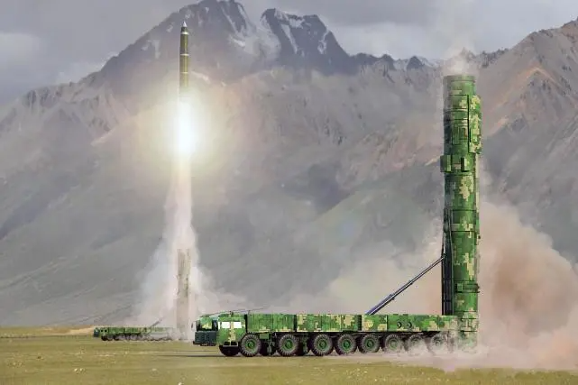 Chuyên gia Mỹ, Trung Quốc nói gì về hình ảnh "hơn 100 giếng phóng tên lửa liên lục địa" ở Cam Túc? ảnh 6