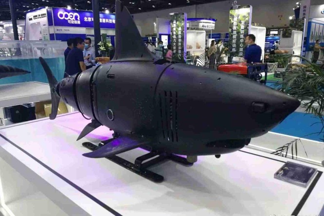 Trung Quốc bí mật phát triển tàu ngầm không người lái và cá robot dùng cho quân sự ảnh 4