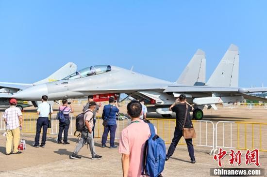 Khám phá máy bay tác chiến điện tử J-16D "mạnh nhất thế giới" Trung Quốc lần đầu trình làng ảnh 6