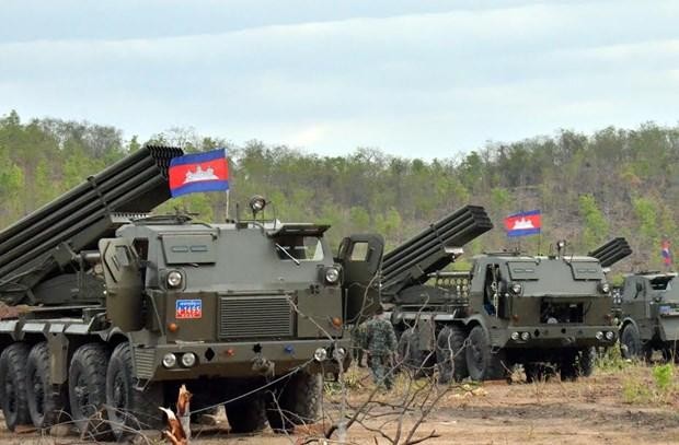 Thủ tướng Campuchia Hunsen ra lệnh “tiêu hủy hoặc xếp xó mọi thứ vũ khí Mỹ” ảnh 4