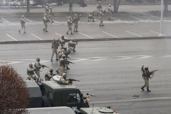 Quân đội Nga đã vào Kazakhstan, tình hình hỗn loạn ở Almaty được kiểm soát ảnh 7
