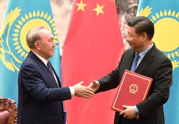 Tình hình Kazakhstan liên quan đến Trung Quốc và Nga như thế nào? ảnh 2