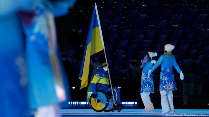 Trung Quốc im lặng trước việc Nga và Belarus bị cấm tham dự Paralympic Bắc Kinh ảnh 2
