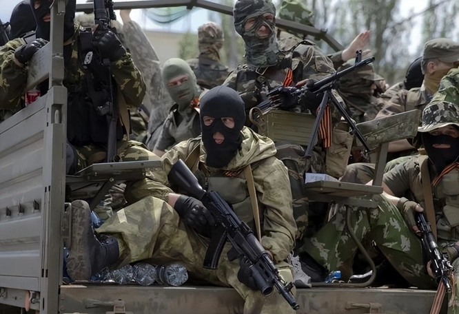 Vì sao Ukraine ngừng tuyển mộ các chiến binh nước ngoài và đình chỉ hoạt động "Binh đoàn quốc tế"? ảnh 2