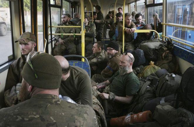 Bộ Quốc phòng Nga: Gần 1.000 binh sĩ Ukraine đã đầu hàng tại nhà máy thép Azovstal ảnh 3