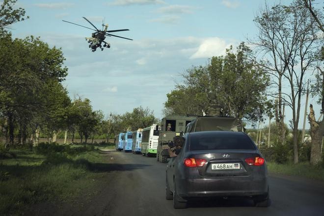 Bộ Quốc phòng Nga: Gần 1.000 binh sĩ Ukraine đã đầu hàng tại nhà máy thép Azovstal ảnh 5