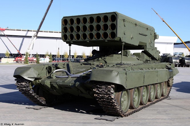 Để cứu vãn tình hình ở Donbass, Mỹ xem xét viện trợ hệ thống phóng loạt rocket cho Ukraine ảnh 4