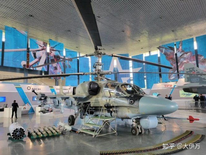 Nga đưa vào sử dụng tên lửa không đối đất chính xác cao cho trực thăng ở Ukraine ảnh 1