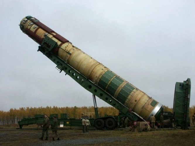 Khám phá “gia tộc” tên lửa “Satan”: 3 loại tên lửa Nga gây chấn động thế giới ảnh 1