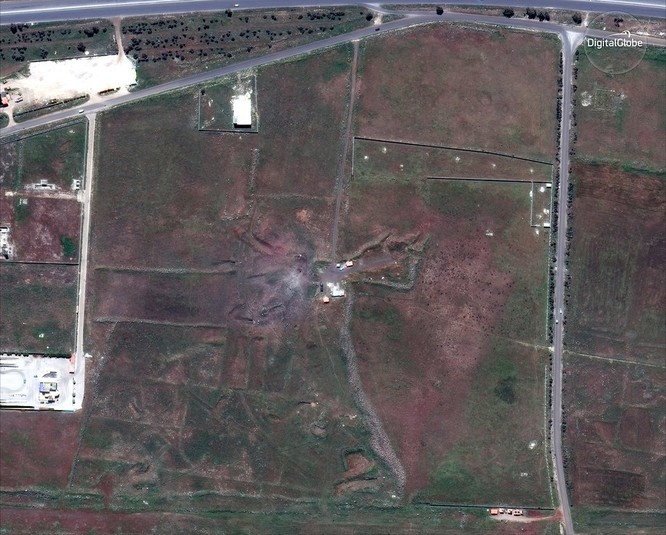 76 tên lửa liên quân Mỹ “làm cỏ” trung tâm khoa học Syria qua hình ảnh vệ tinh ảnh 2