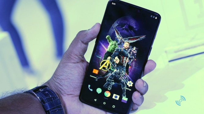 OnePlus ra mắt mẫu smartphone phiên bản Vũ trụ Marvel ảnh 1