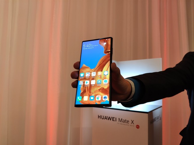 Huawei ra mắt Mate X: Smartphone gập, hỗ trợ 5G và đắt nhất thế giới ảnh 3