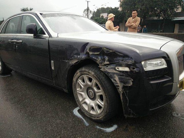 Xe sang Rolls-Royce Ghost gây tai nạn liên hoàn tại Hà Tĩnh ảnh 3
