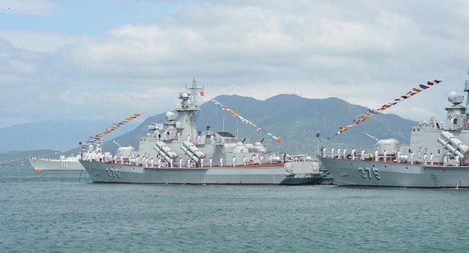Nga sẵn sàng đóng thêm chiến hạm "tia chớp" cho Việt Nam ảnh 2