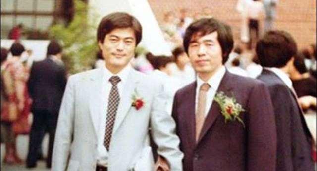 Hai người bạn: Tân Tổng thống Moon Jae -in và Cố Tổng thống Roh Moo hyun
