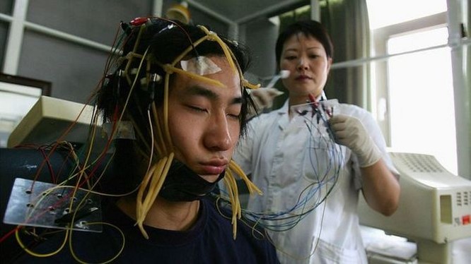 Thiếu niên 18 tuổi tử vong trong trại cai nghiện Internet tại Trung Quốc ảnh 1