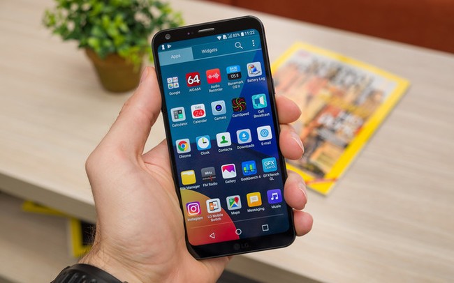 Điểm danh 6 mẫu smartphone có viền màn hình mỏng nhất thế giới ảnh 7