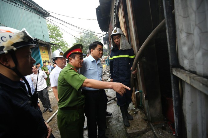 Cháy lớn ở Hà Nội: 8 người chết tại xưởng sản xuất của Công ty Môi trường 79 ảnh 1