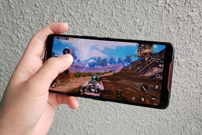 Asus ROG Phone 2 được ra mắt vào tháng 7 với sự hợp tác của Tencent Games ảnh 1