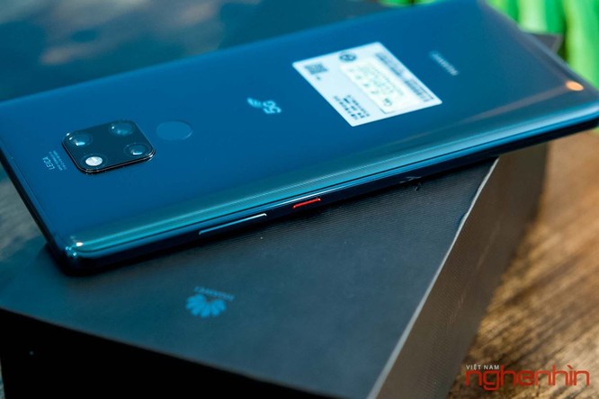 Trên tay Huawei Mate 20X 5G đầu tiên tại Việt Nam giá 17 triệu ảnh 8