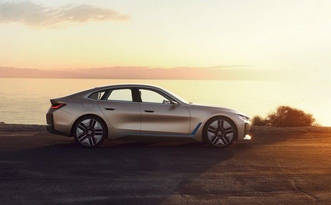 Concept i4 - tương lai xe điện của BMW ảnh 2