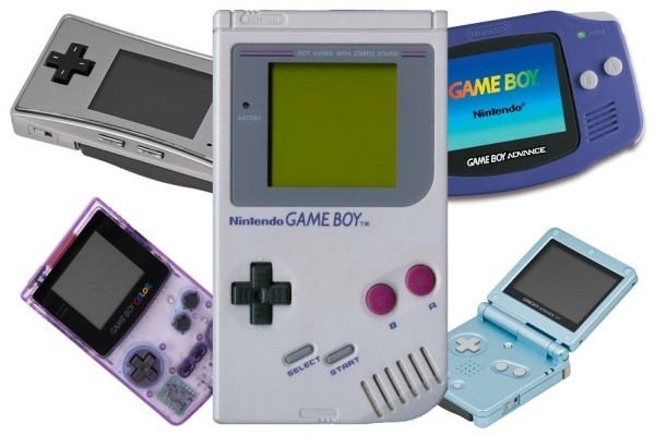 Những chiếc Game Boy cầm tay là tuổi thơ 