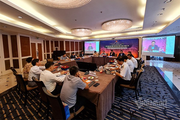Hội nghị bàn tròn lãnh đạo Công nghệ thông tin vừa diễn ra sáng nay tại Hà Nội. Ảnh: Trọng Đạt
