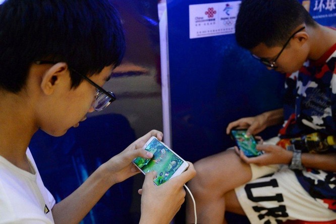 Trung Quốc hạn chế trẻ em giải trí trên mạng trong kế hoạch phát triển 10 năm ảnh 1