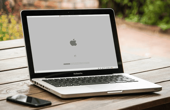 Hàng loạt MacBook trở thành "cục gạch" sau khi nâng cấp phần mềm ảnh 1