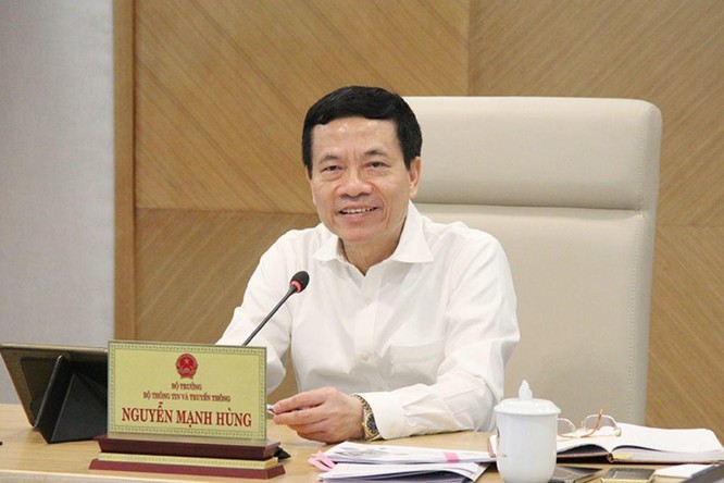 Bộ trưởng Nguyễn Mạnh Hùng phát biểu về chuyển đổi số ngành Ngân hàng ảnh 1