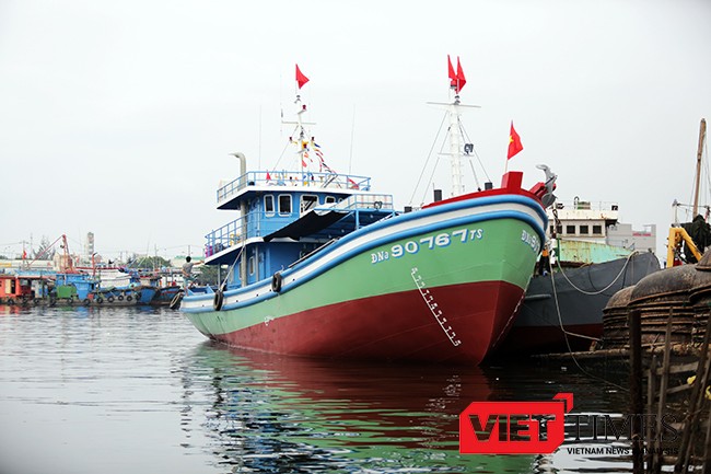 Tàu cá vỏ thép ĐNa 90767 TS được đóng theo ý kiến của ngư dân Tàu cá vỏ thép ĐNa 90767 TS được đóng theo ý kiến của ngư dân