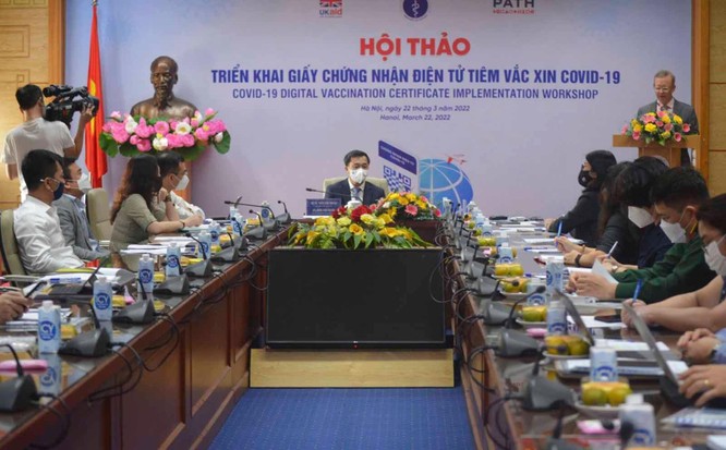 Việt Nam chuẩn bị triển khai thí điểm “hộ chiếu vaccine COVID-19” điện tử ảnh 1