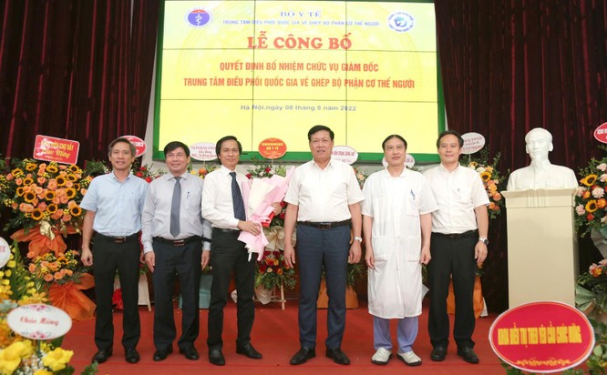  Phó Giám đốc BV Việt Đức Đồng Văn Hệ kiêm chức Giám đốc Trung tâm Điều phối tạng Quốc gia ảnh 2