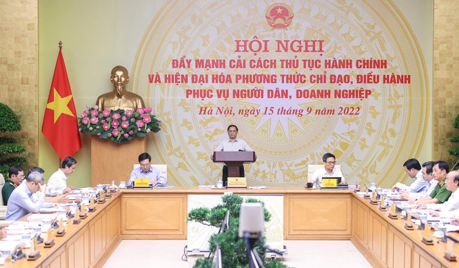 Thủ tướng Phạm Minh Chính: Chú trọng tạo nền tảng chuyển đổi số quốc gia trong cải cách hành chính ảnh 1