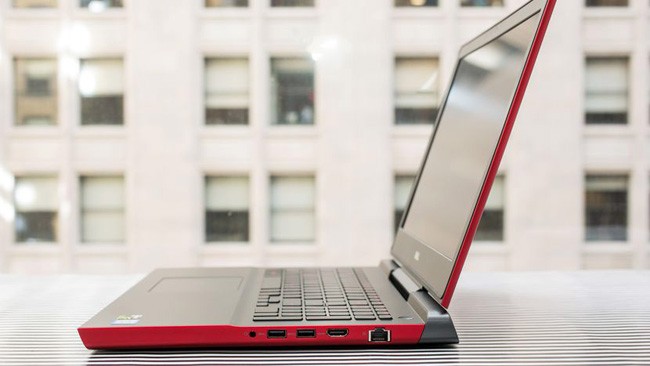 Đánh giá laptop Dell Inspiron 7000 ảnh 11