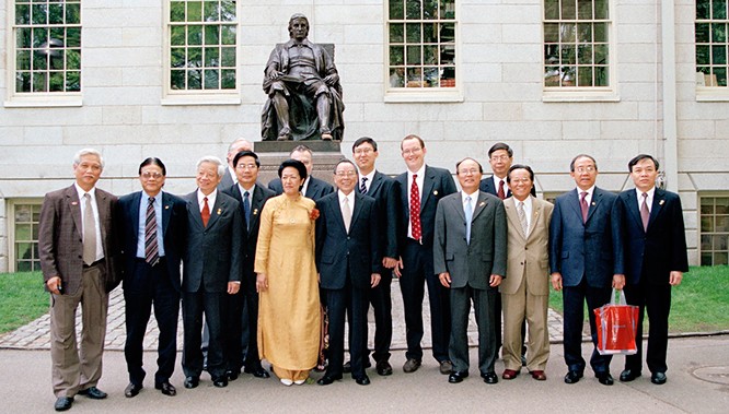 Kỳ cuối: Khi Thủ tướng Việt Nam “đặt hàng” tới Harvard ảnh 2