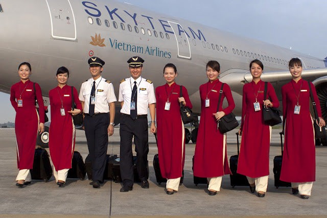 Đồng phục cũ của phi hành đoàn Vietnam Airlines