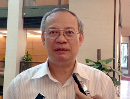 Theo TS Đinh Xuân Thảo, không đơn giản để tịch thu ô tô hợp pháp của người dân