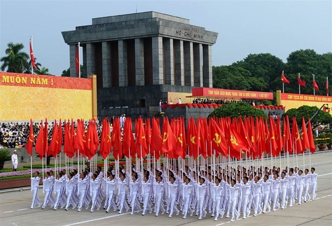 Lễ diễu binh hoành tráng mừng Quốc khánh Việt Nam trên báo chí quốc tế ảnh 10