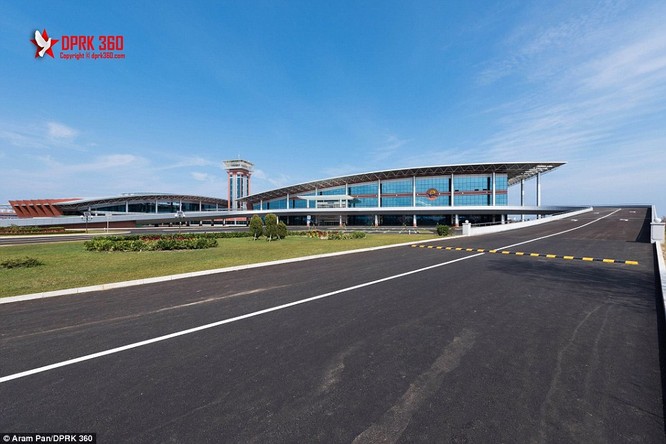 Khám phá bên trong sân bay mới hiện đại nhất Triều Tiên ảnh 11
