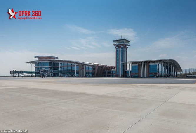 Khám phá bên trong sân bay mới hiện đại nhất Triều Tiên ảnh 13