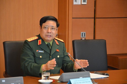 Bộ trưởng Phùng Quang Thanh: Việt Nam hướng tới tự chủ vũ khí trang bị cho quân đội ảnh 1